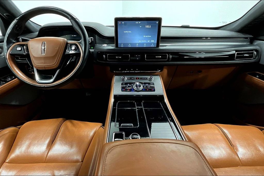 Used 2020 Lincoln Aviator Black Label Grand Touring w/ Class IV Trailer Tow Package image 18