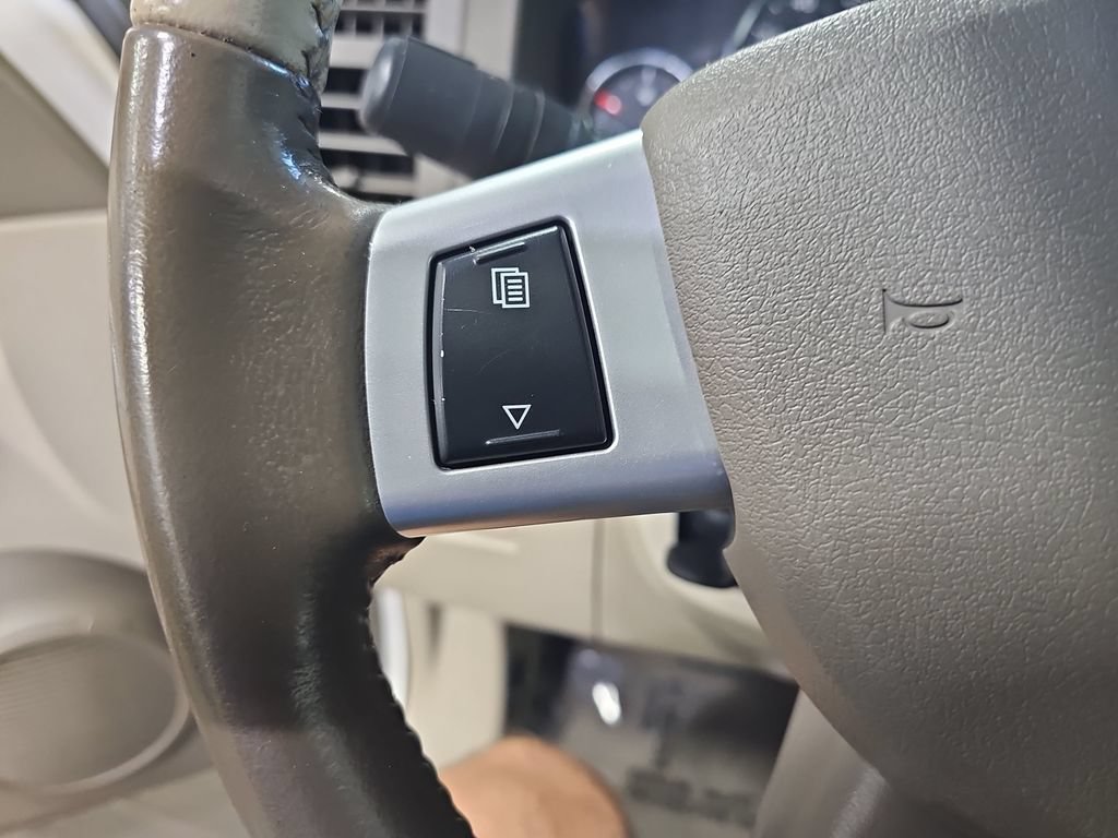 Used 2008 Jeep Liberty Limited w/ Premium Group II AWD/4WD image 21