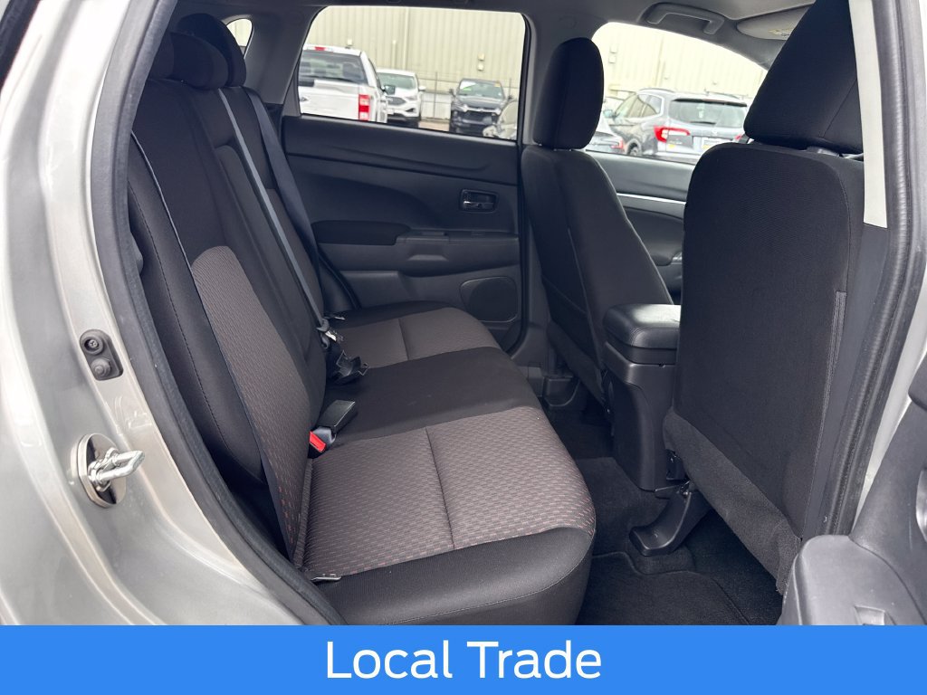 Used 2019 Mitsubishi Outlander Sport LE FWD image 23