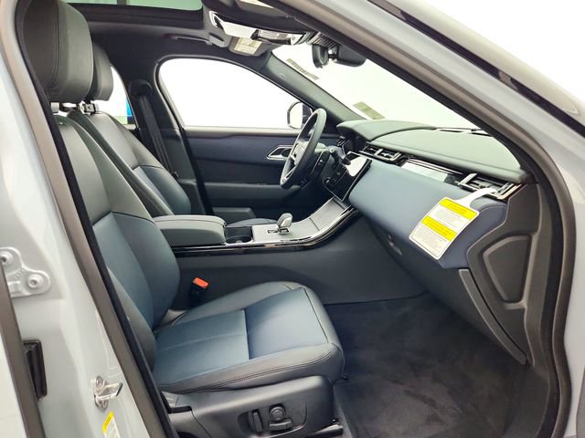 New 2026 Land Rover Range Rover Velar Dynamic SE image 19