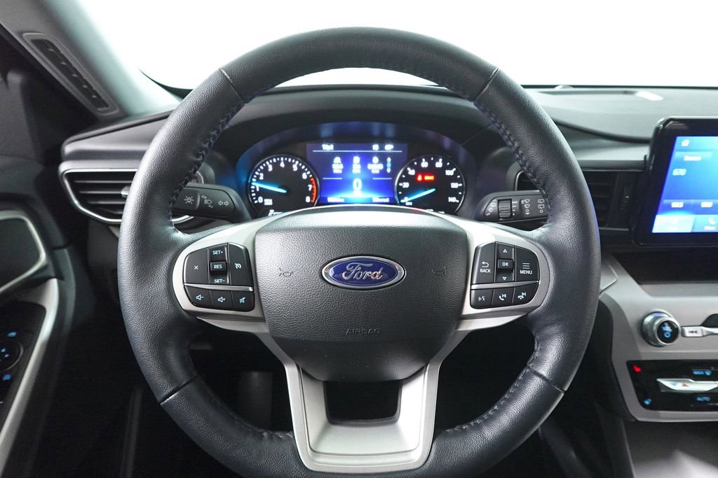Certified 2023 Ford Explorer XLT w/ Equipment Group 202A image 14