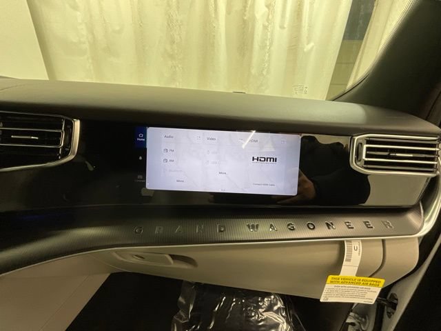 New 2026 Jeep Grand Wagoneer L Summit w/ Rear Seat Video Group I AWD/4WD image 24