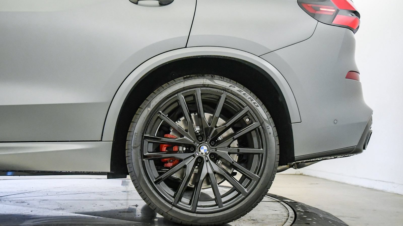 New 2026 BMW X5 M60i AWD/4WD image 12