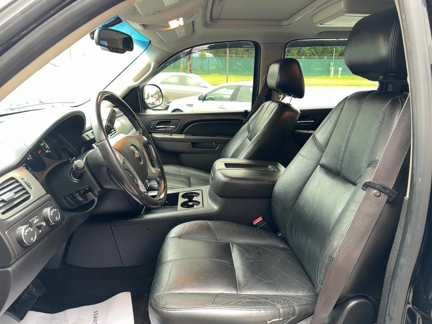 Used 2011 Chevrolet Avalanche LT AWD/4WD image 6