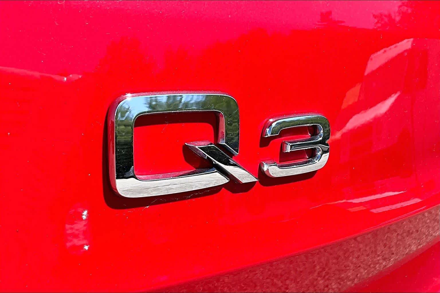 Used 2025 Audi Q3 2.0T Premium AWD/4WD image 10