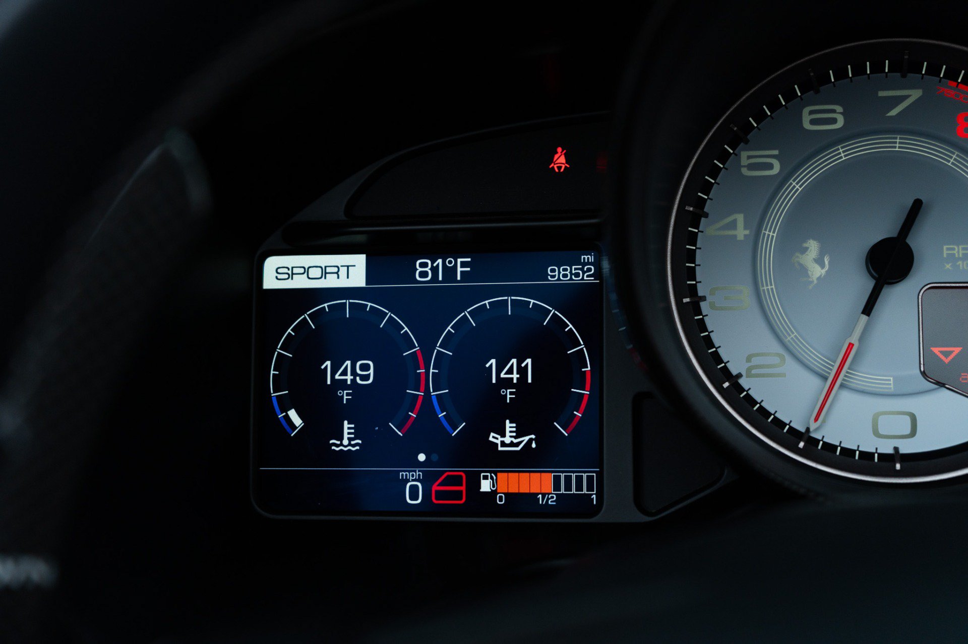 Used 2019 Ferrari Portofino RWD image 11