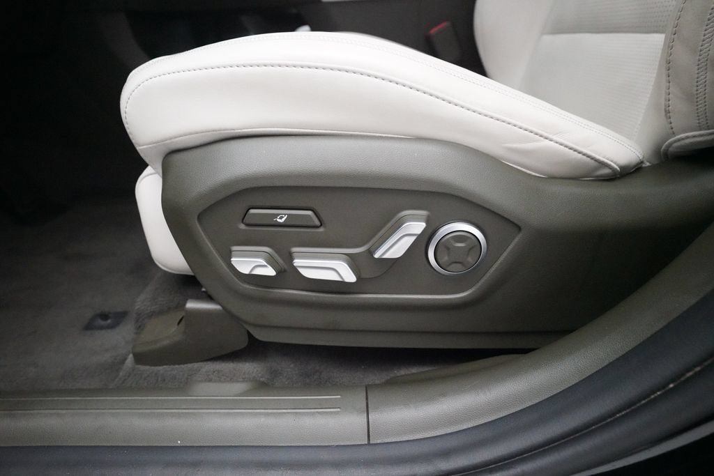 Used 2024 Hyundai Santa Fe Calligraphy AWD/4WD image 28