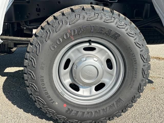 New 2025 Ford F250 XL w/ XL Off-Road Package image 40