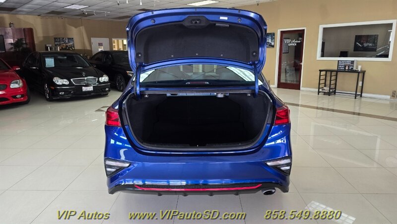 Used 2020 Kia Forte GT-Line w/ GT-Line Premium Package FWD image 10