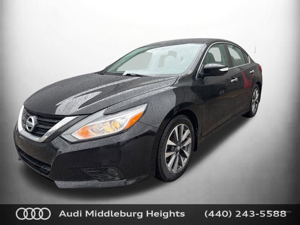 Used 2017 Nissan Altima 2.5 SV w/ Convenience Package image 7