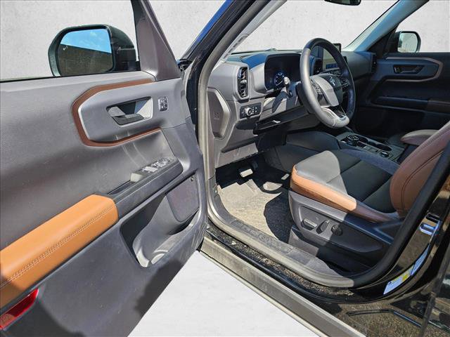 Used 2024 Ford Bronco Sport Outer Banks w/ Tech Package AWD/4WD image 20