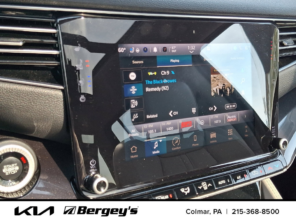 Used 2024 Jeep Wagoneer 4WD w/ Premium Group I image 21