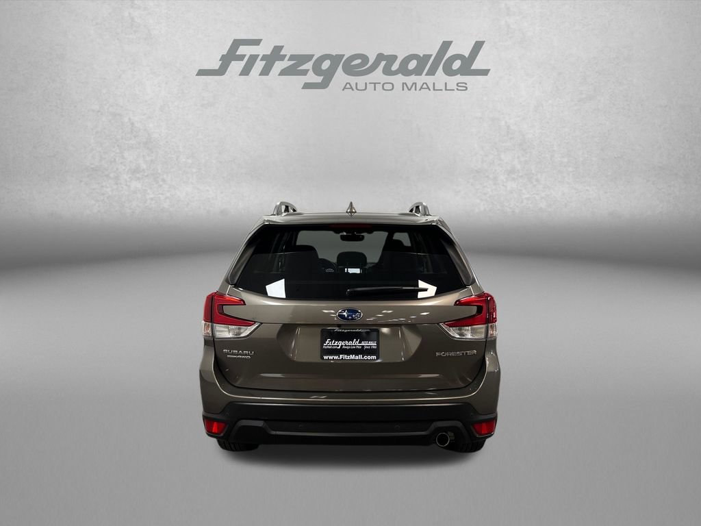 Used 2020 Subaru Forester Limited AWD/4WD image 4