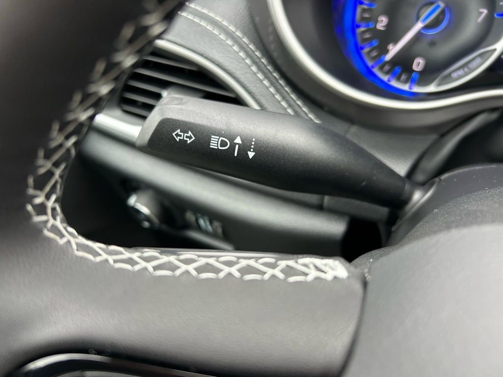 New 2026 Chrysler Pacifica Select w/ S Appearance Package image 17