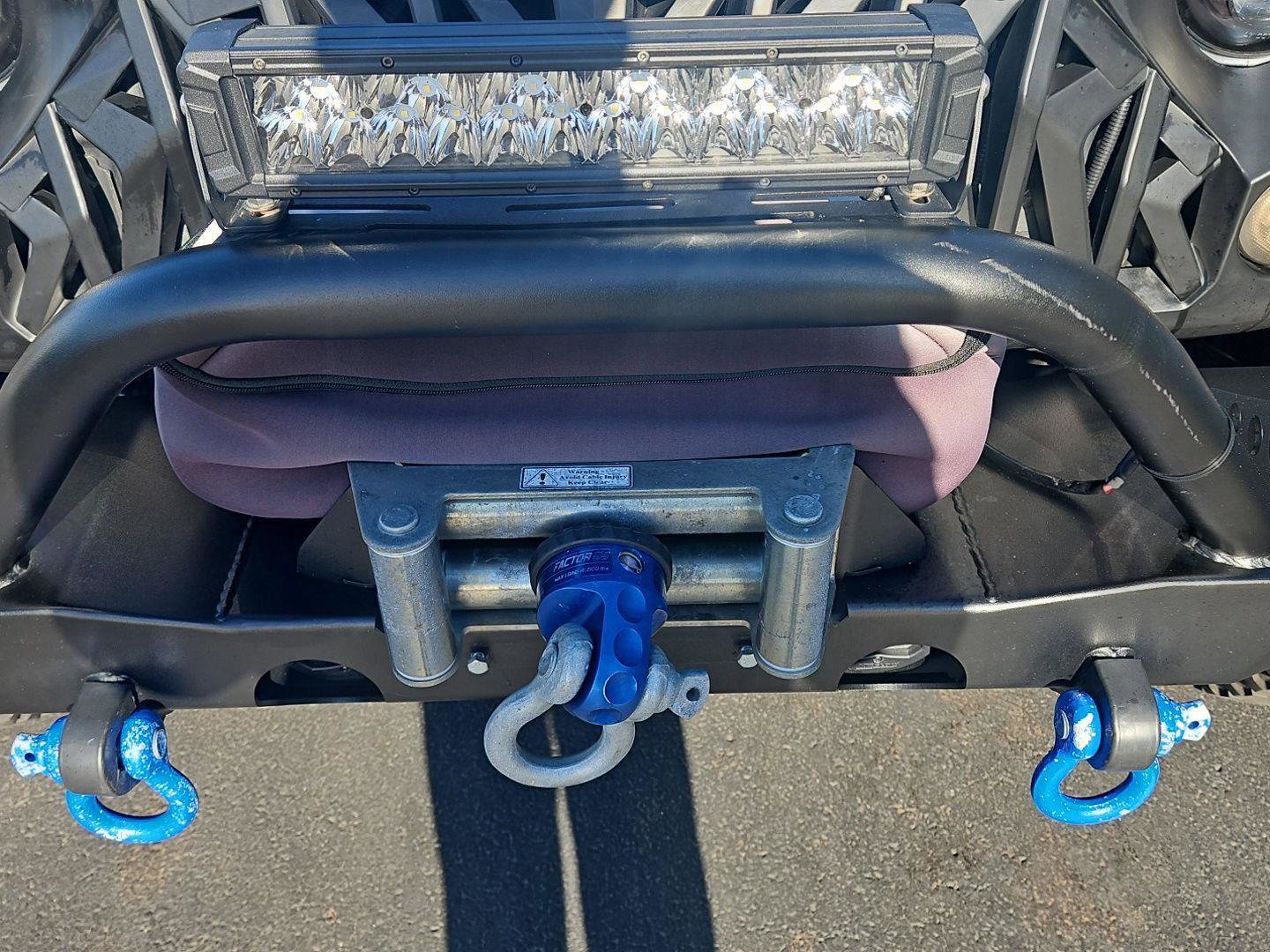 Used 2016 Jeep Wrangler Unlimited Rubicon w/ Connectivity Group AWD/4WD image 8