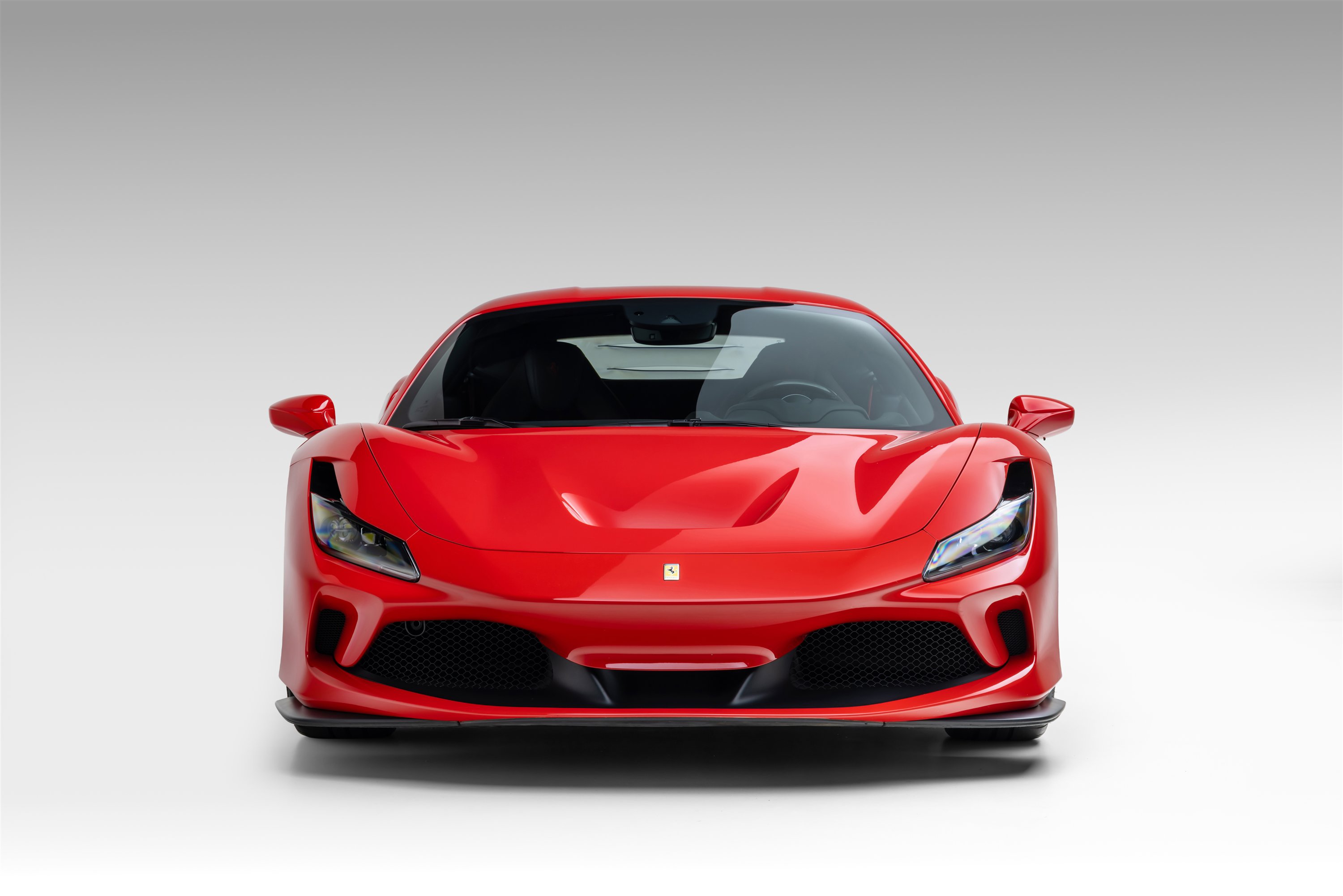 Certified 2020 Ferrari F8 Tributo image 3