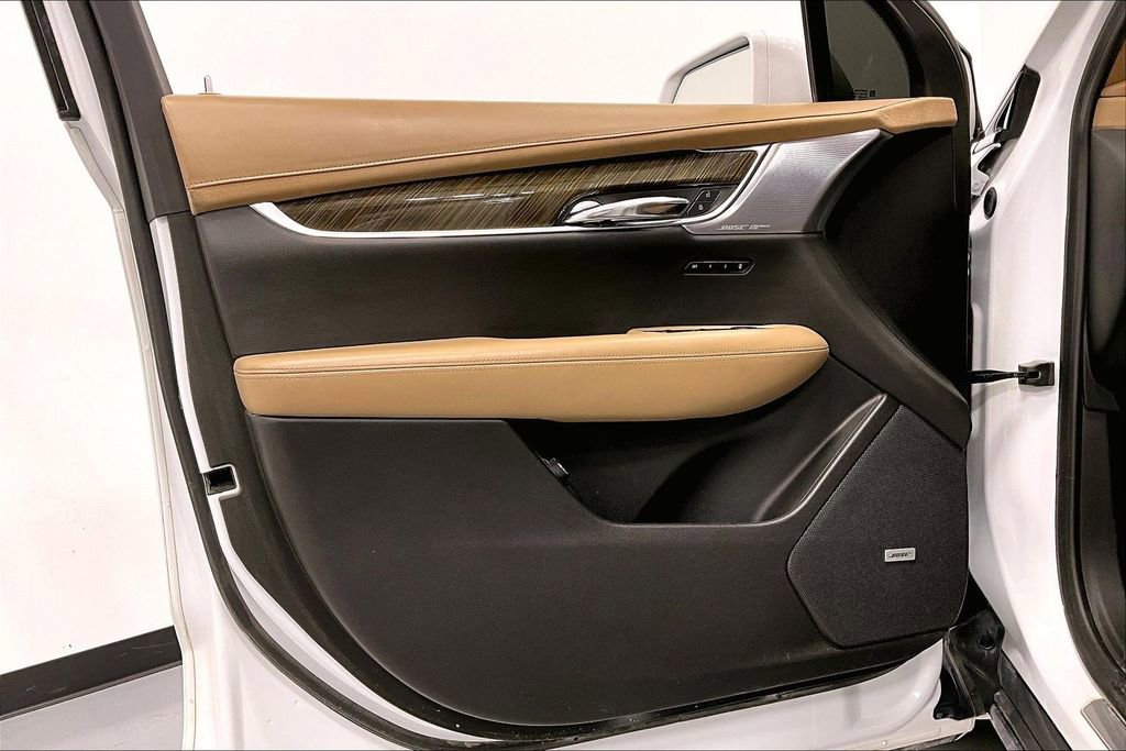 Used 2020 Cadillac XT6 Sport w/ Platinum Package image 21