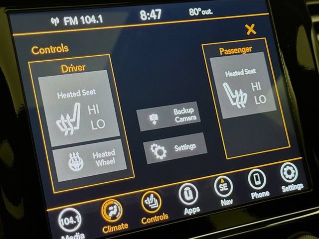 Used 2021 Jeep Grand Cherokee Laredo X AWD/4WD image 20