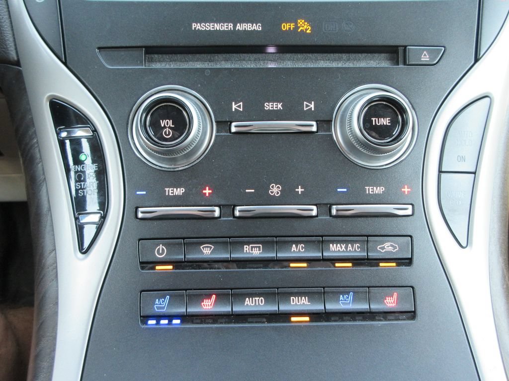 Used 2018 Lincoln MKX Reserve w/ Driver Assistance Package FWD image 29