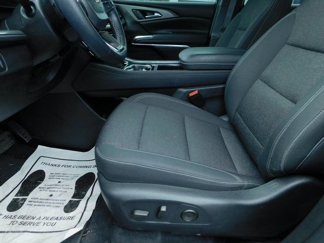 Used 2024 Chevrolet Traverse LT image 24