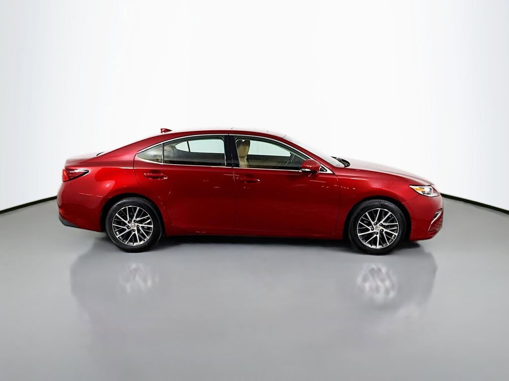 Used 2016 Lexus ES 350 image 4