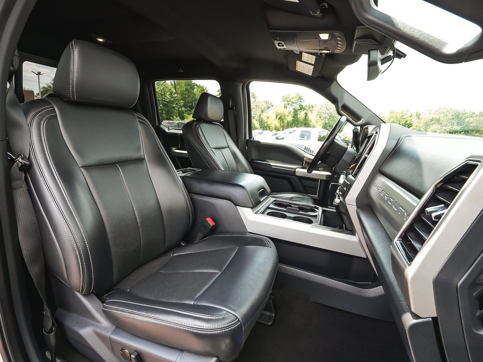 Used 2022 Ford F250 Lariat w/ Lariat Ultimate Package AWD/4WD image 43