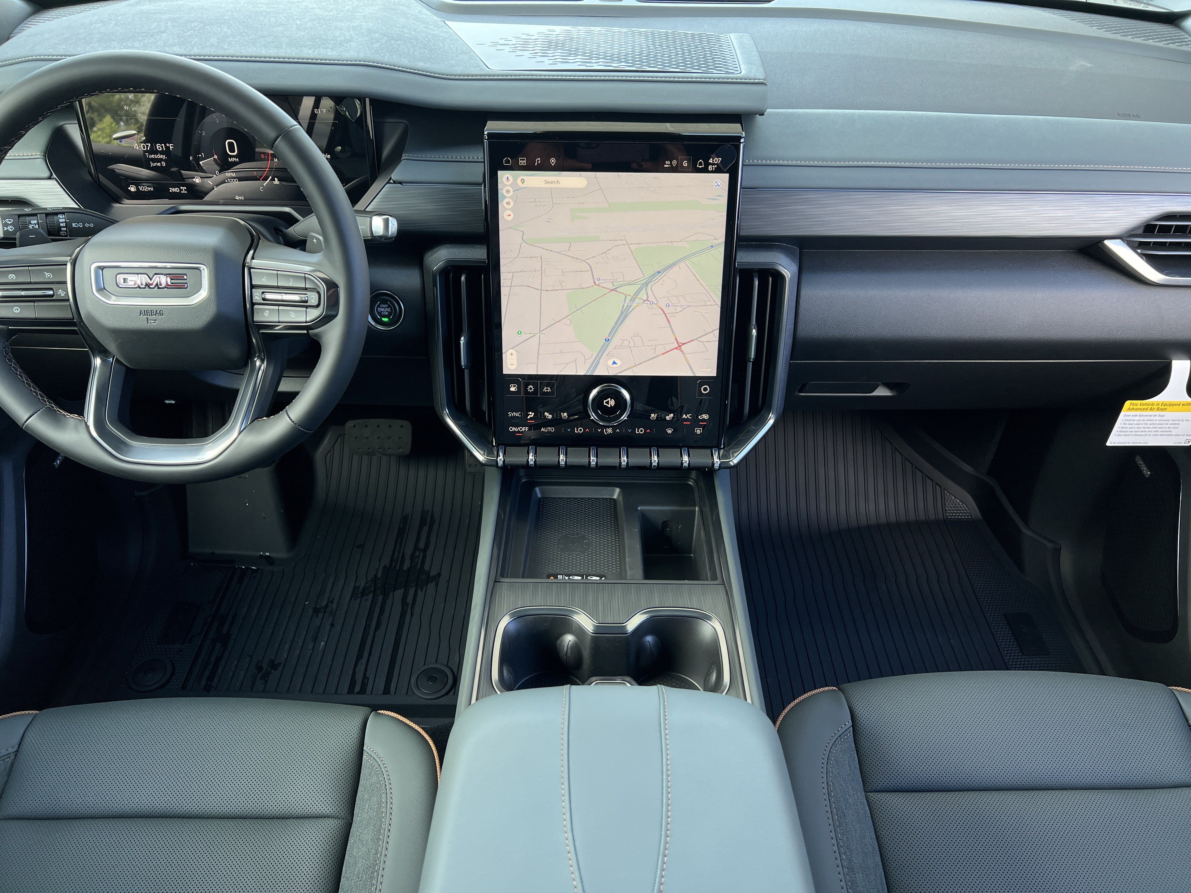 New 2026 GMC Acadia AT4 w/ Luxury Package AWD/4WD image 36