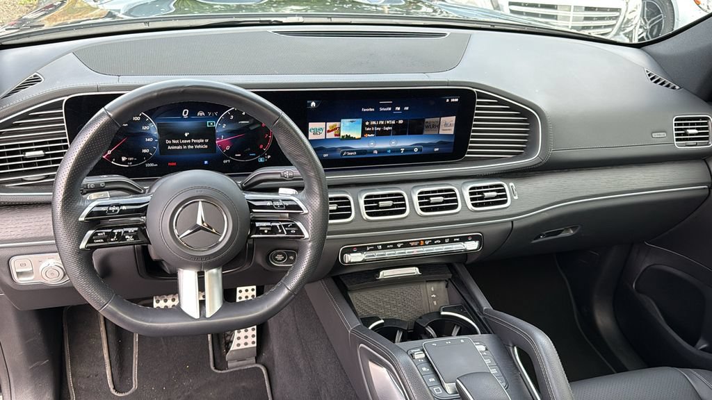 Certified 2025 Mercedes-Benz GLS 450 4MATIC image 28