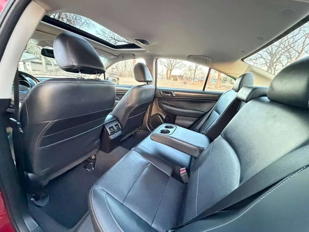 Used 2016 Subaru Legacy 2.5i Limited image 9