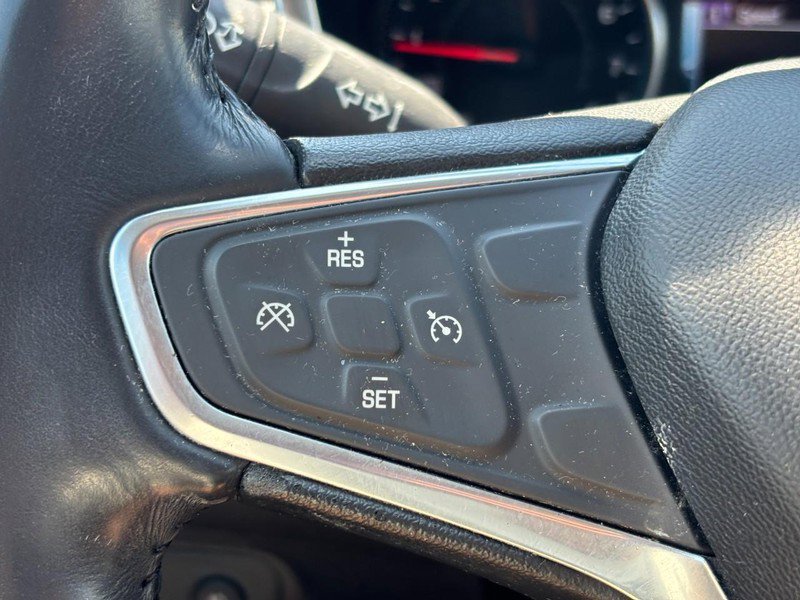 Certified 2018 Chevrolet Equinox Premier FWD image 17