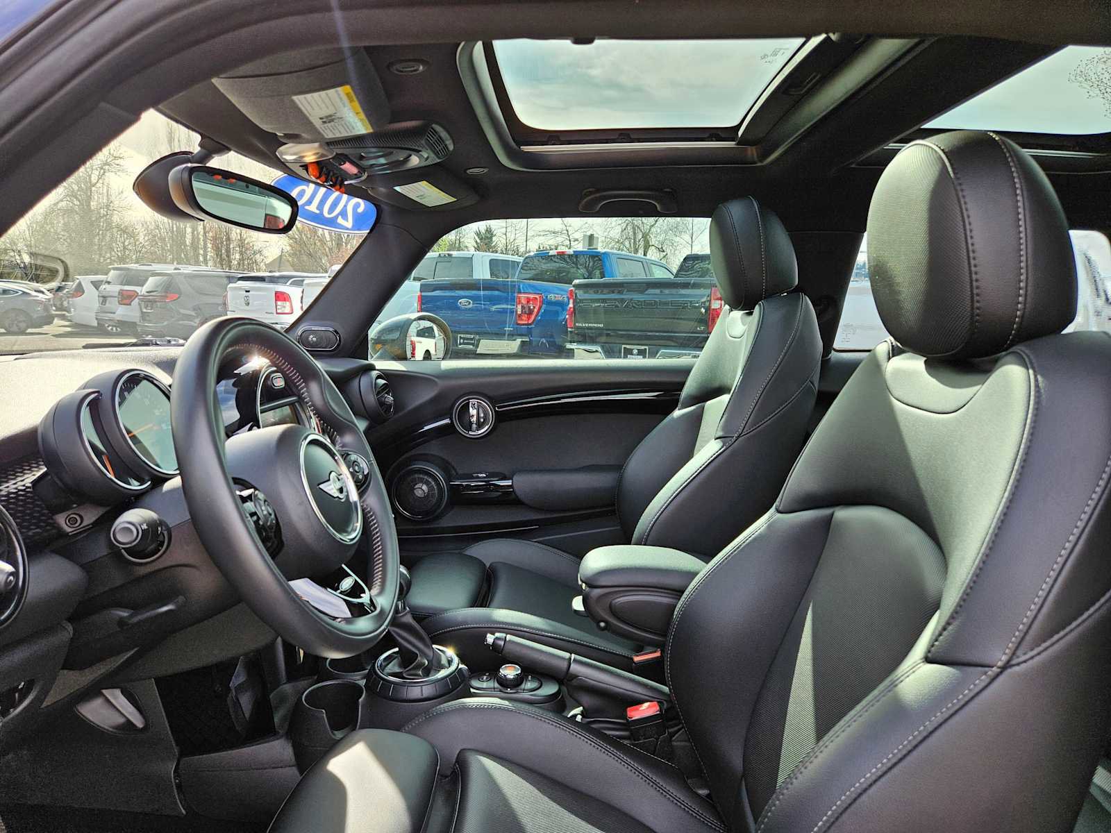 Used 2016 MINI Cooper S image 22