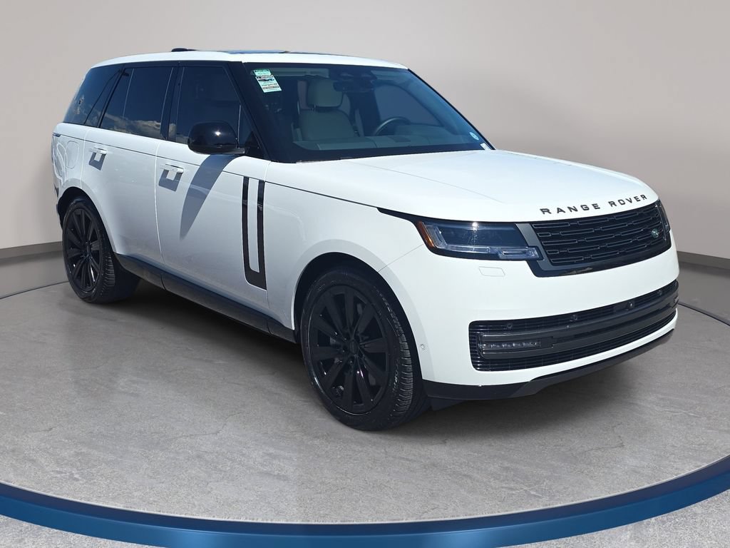 Certified 2026 Land Rover Range Rover SE AWD/4WD image 4