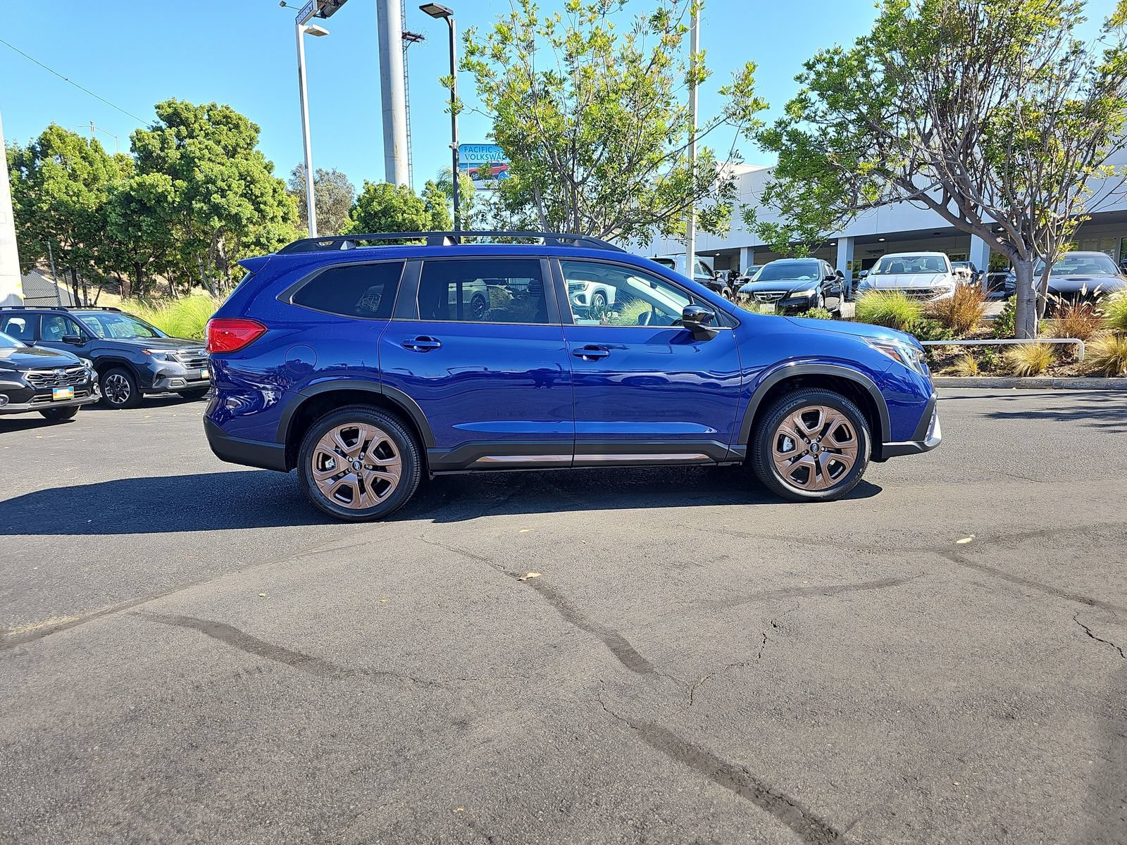 Certified 2026 Subaru Ascent Limited Bronze AWD/4WD image 8