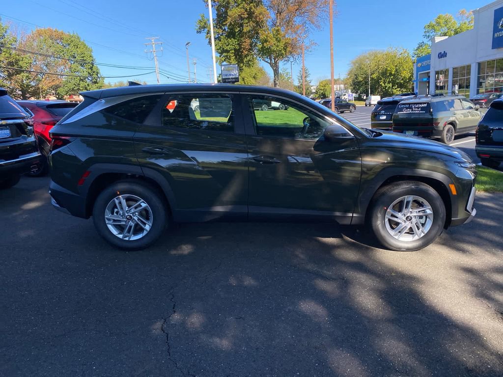 New 2026 Hyundai Tucson SE image 2
