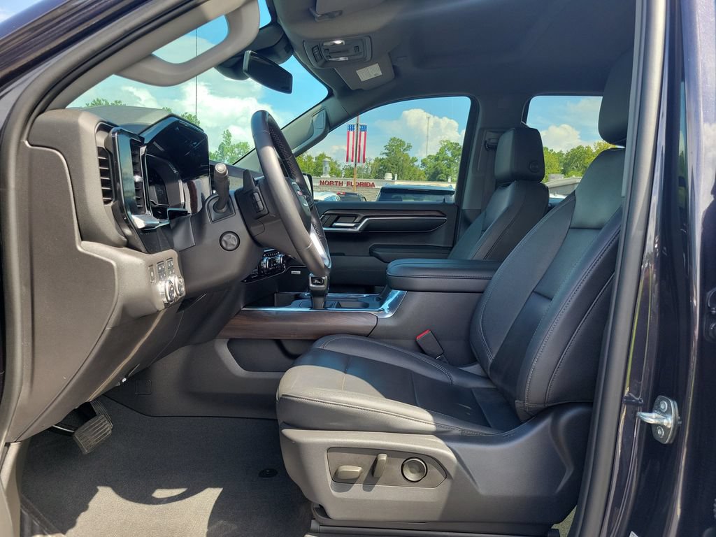 Used 2023 GMC Sierra 1500 SLT w/ SLT Premium Package AWD/4WD image 21
