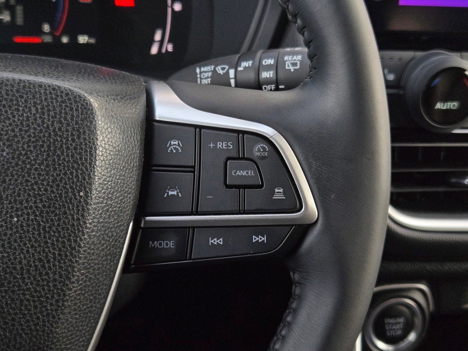 Certified 2024 Toyota Grand Highlander XLE image 20