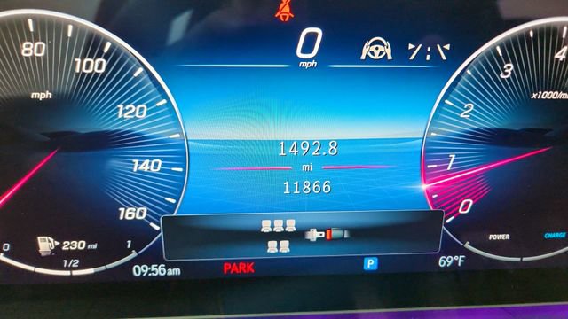 Used 2025 Mercedes-Benz GLS 450 4MATIC image 43