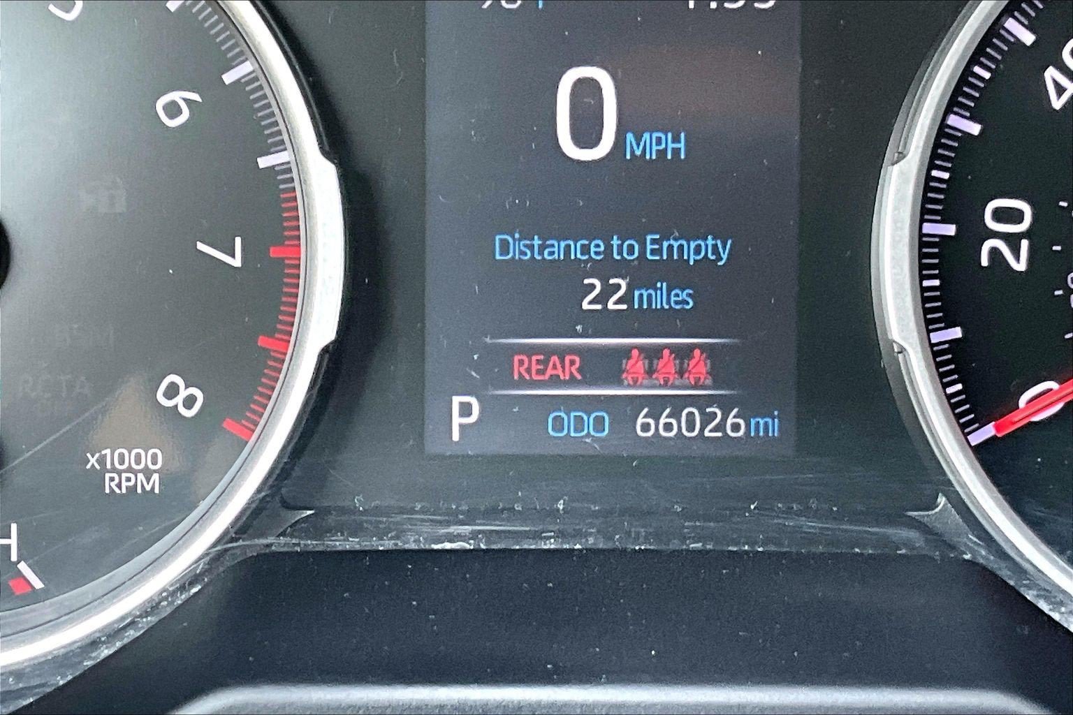 Used 2021 Toyota RAV4 LE FWD image 19