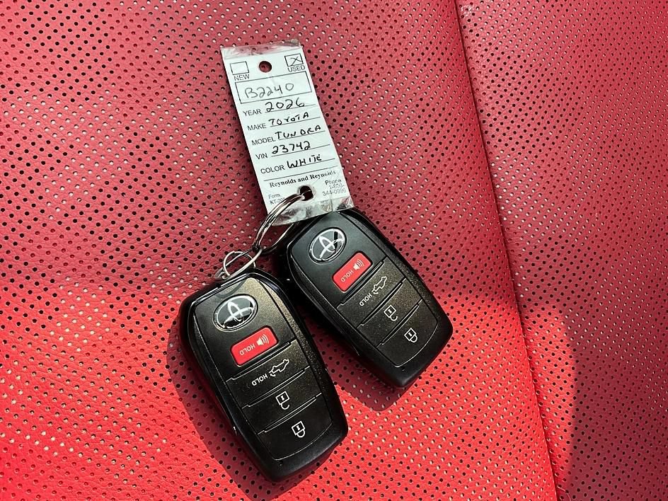 Used 2026 Toyota Tundra TRD Pro AWD/4WD image 39
