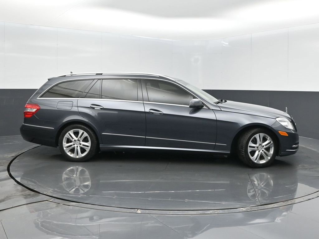 Used 2011 Mercedes-Benz E 350 4MATIC Wagon image 8