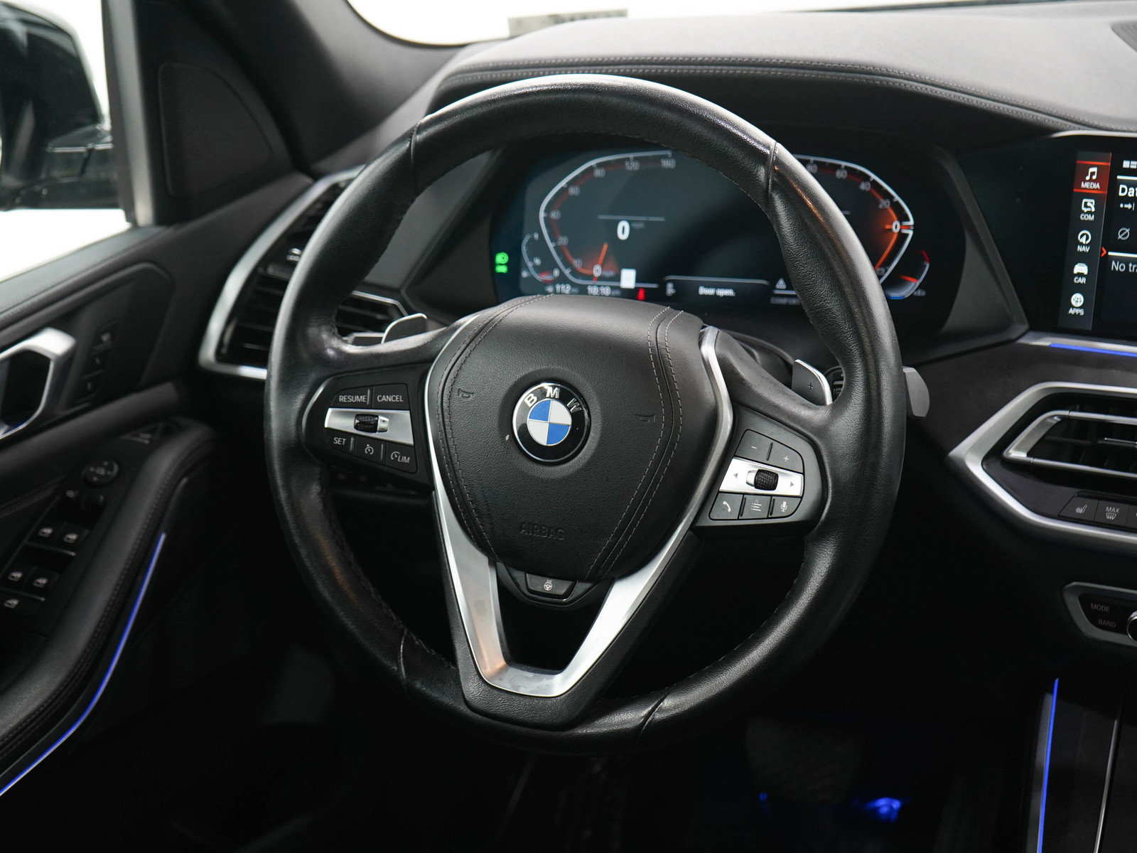 Used 2022 BMW X5 xDrive40i AWD/4WD image 16
