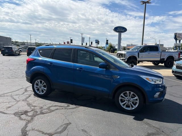 Used 2019 Ford Escape SEL AWD/4WD image 3