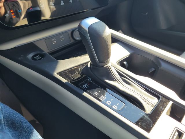 New 2026 Nissan Sentra SL w/ Floor Mat Package FWD image 27