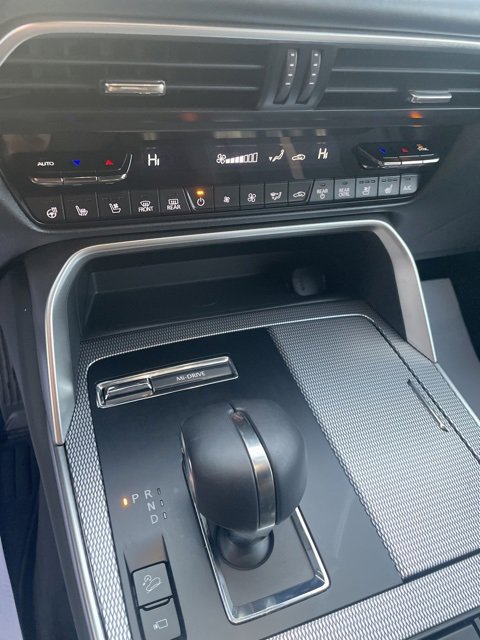 Certified 2025 MAZDA CX-70 3.3 Turbo S w/ Premium Package image 22