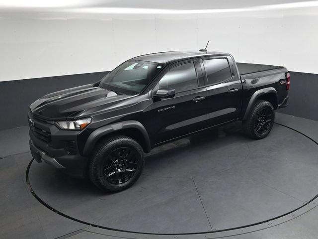 Used 2025 Chevrolet Colorado Trail Boss AWD/4WD image 27