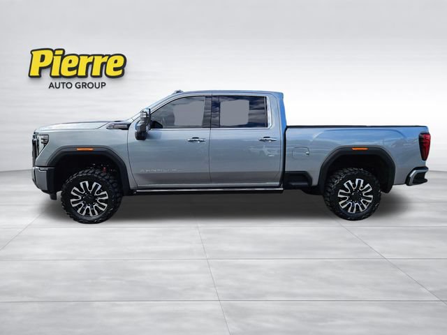 Used 2025 GMC Sierra 2500 Denali Ultimate w/ Max Trailering Package AWD/4WD image 2