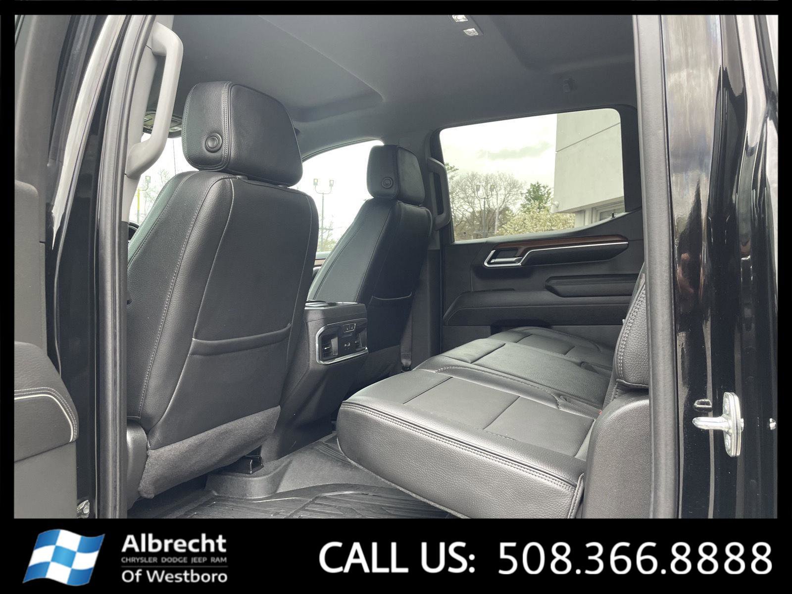 Used 2023 GMC Sierra 1500 Denali w/ Technology Package image 12