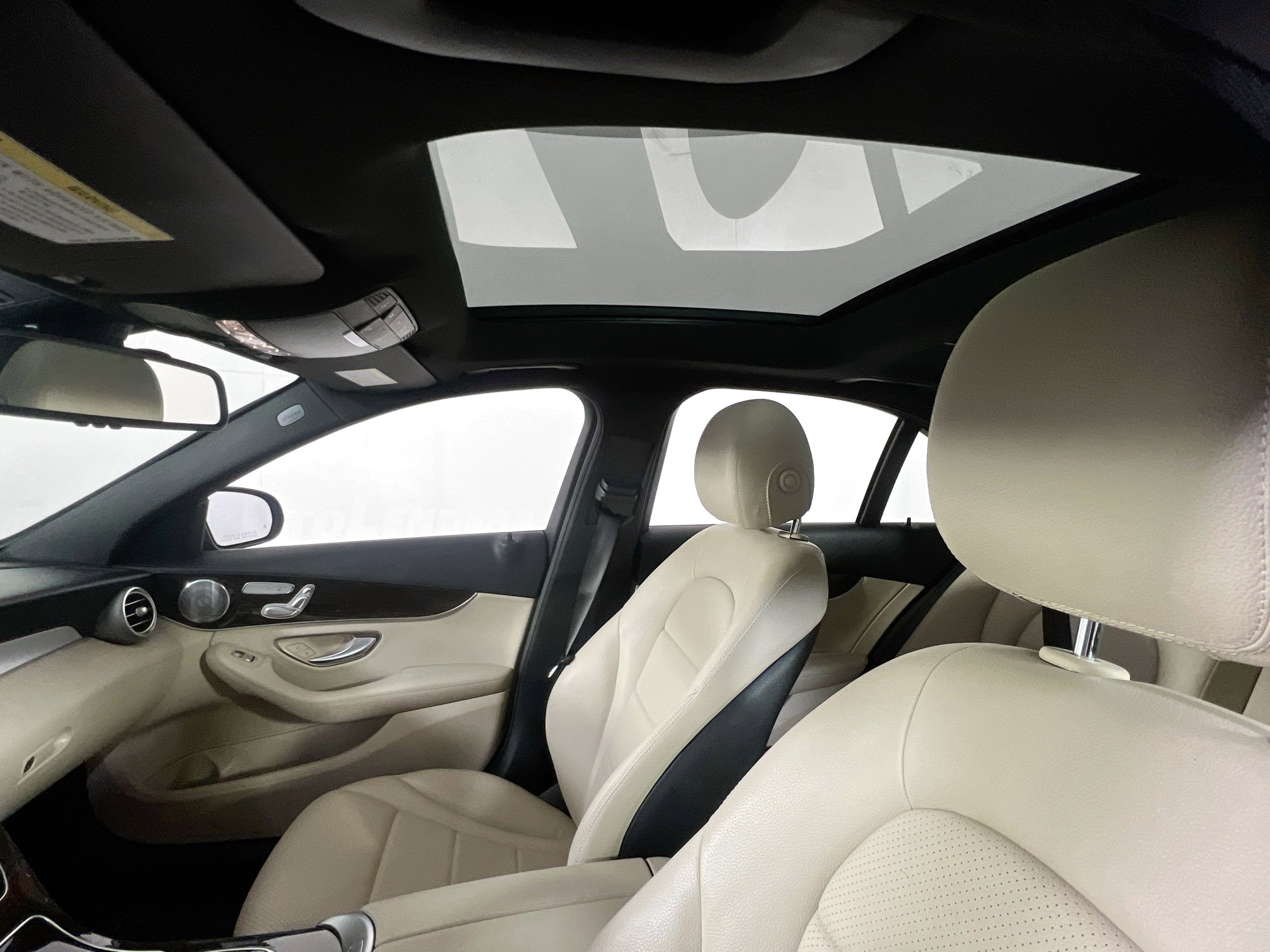 Used 2018 Mercedes-Benz C 300 4MATIC image 22