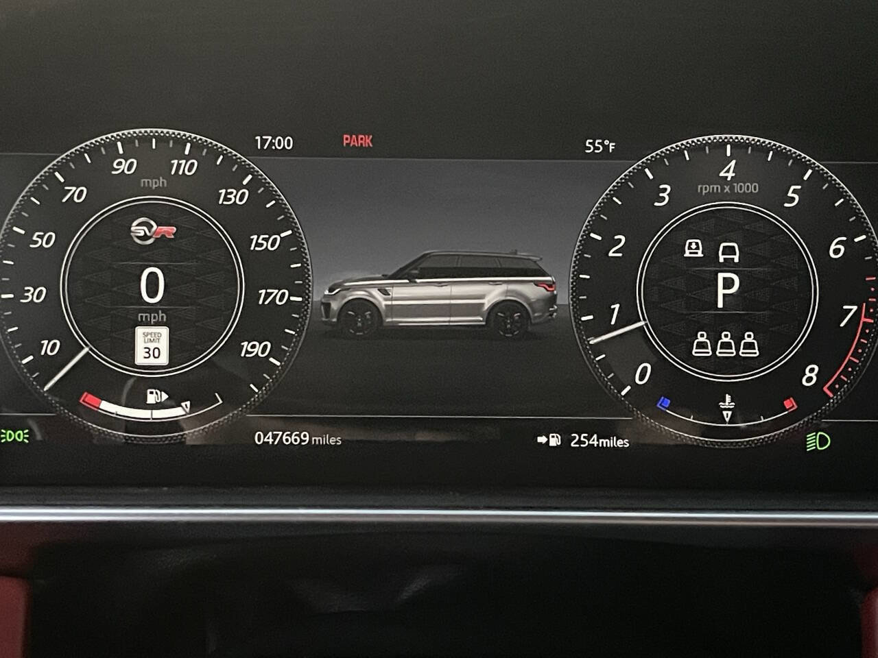 Used 2020 Land Rover Range Rover Sport SVR image 39