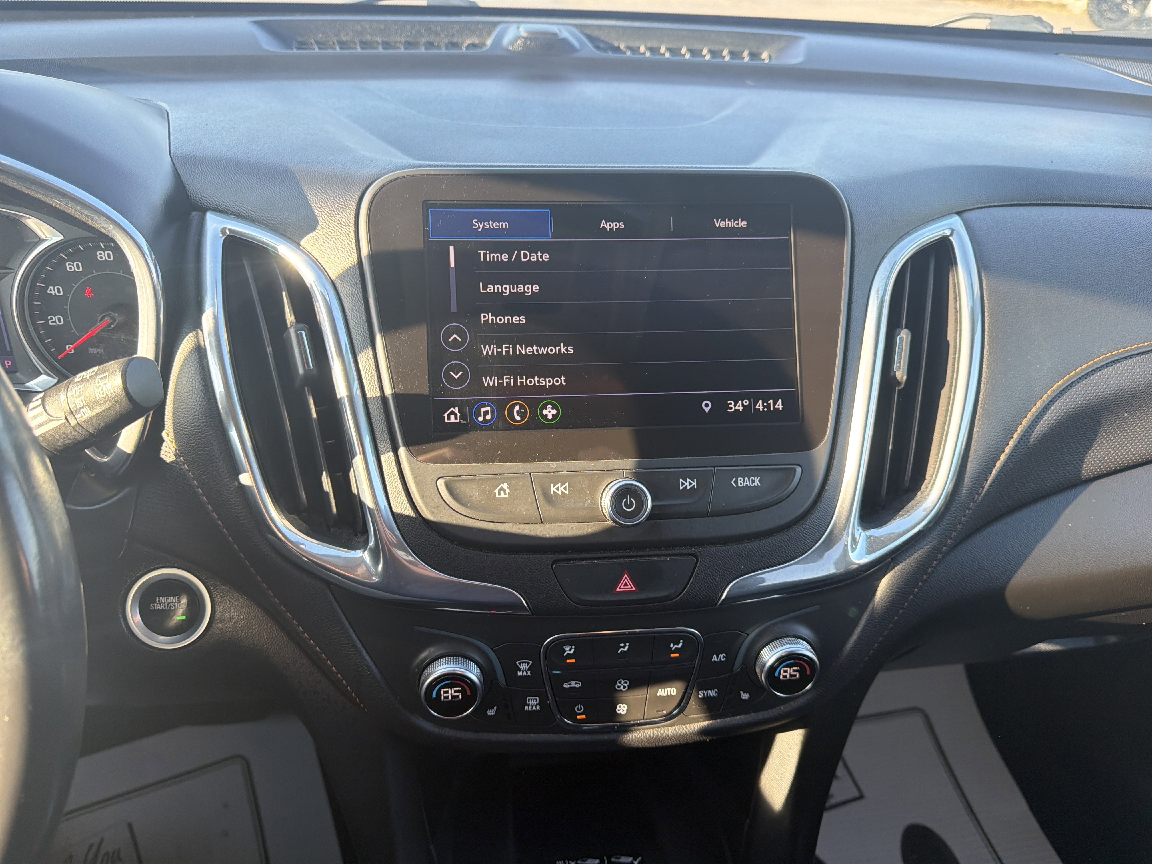 Used 2019 Chevrolet Equinox Premier image 24